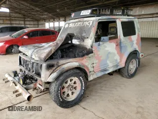 1986 Suzuki Samurai z VIN JS3JC51V1G4101572, wystawiony jako Copart lot #82712734 z przebiegiem Nie podano mil oraz Szkody całkowita. Historia ofert i sprzedaży dostępna na DreamBid. Obrazek 1.
