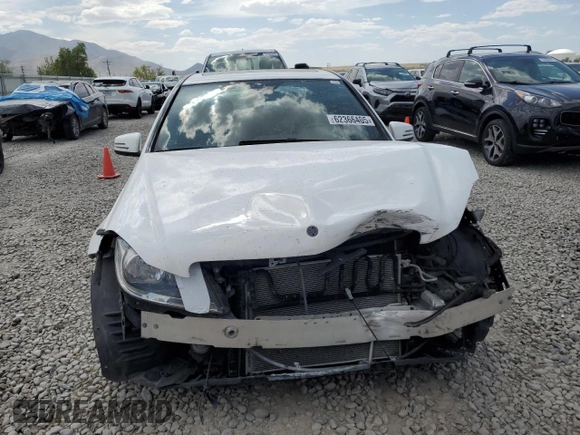 2013 Mercedes-Benz C 300 Sport z VIN WDDGF8AB1DR286864, wystawiony jako Copart lot #62366405 z przebiegiem 107 546 mil mil oraz Szkoda całkowita • Salvage title. Historia ofert i sprzedaży dostępna na DreamBid. Obrazek 5.