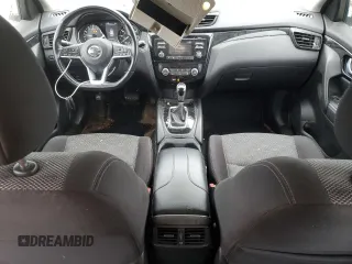 2017 Nissan Rogue SV with VIN JN1BJ1CR2HW111019, listed as a Copart auction lot 57762695 with 80,469 mi miles and Clean title. Bid and sale history available at DreamBid. Image 8.