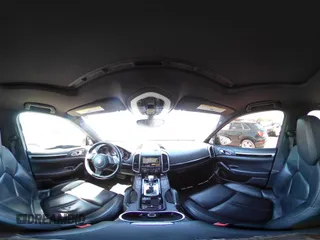 2014 Porsche Cayenne Turbo S E-Hybrid z VIN WP1AA2A24ELA07504, wystawiony jako IAAI lot #41967592 z przebiegiem 114 308 mil mil oraz . Historia ofert i sprzedaży dostępna na DreamBid. Obrazek 18.