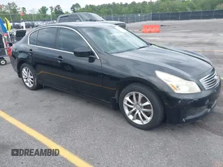 2009 Infiniti G37 Sedan x with VIN JNKCV61F29M358483, listed as a IAAI auction lot 42105128 with 173,651 mi miles. Bid and sale history available at carsss.com. Image 1.