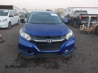 2018 Honda HR-V EX-L Navi with VIN 3CZRU5H75JM702110, listed as a IAAI auction lot 41005796 with 97,103 mi miles. Bid and sale history available at carsss.com. Image 12.