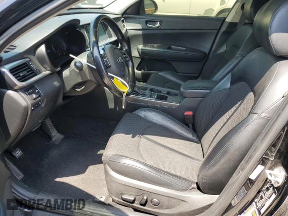 2020 Kia Optima LX z VIN 5XXGT4L35LG399462, wystawiony jako Copart lot #56368455 z przebiegiem 108 889 mil mil oraz Szkoda całkowita • Salvage title. Historia ofert i sprzedaży dostępna na DreamBid. Obrazek 7.