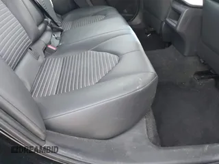 2019 Toyota Camry LE z VIN 4T1B11HK2KU281694, wystawiony jako IAAI lot #42289169 z przebiegiem 111 058 mil mil oraz . Historia ofert i sprzedaży dostępna na DreamBid. Obrazek 8.
