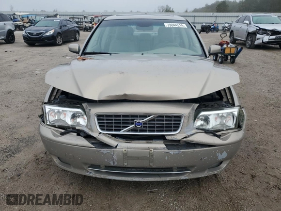 2005 Volvo S80 with VIN YV1TS592551403895, listed as a Copart auction lot 79844514 with 150,592 mi miles and Salvage Title. Bid and sale history available at carsss.com. Image 5.
