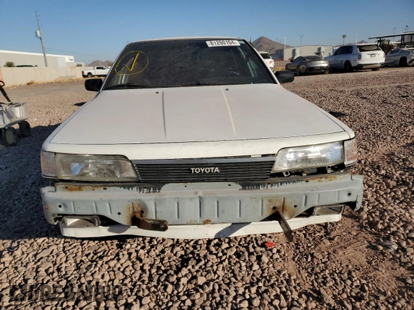 1989 Toyota Camry z VIN 4T1SV24E5KU019985, wystawiony jako Copart lot #81200104 z przebiegiem 207 103 mil mil oraz Szkoda całkowita • Salvage title. Historia ofert i sprzedaży dostępna na DreamBid. Obrazek 5.