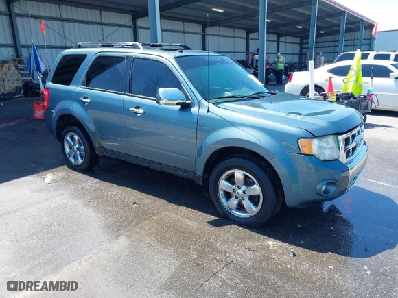 2011 Ford Escape Limited with VIN 1FMCU0EG0BKA61472, listed as a IAAI auction lot 41982614 with 291,808 mi miles. Bid and sale history available at carsss.com. Image 1.