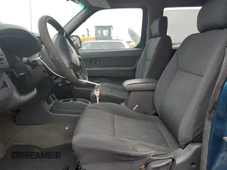 2001 Nissan Frontier SE with VIN 1N6ED27T71C398763, listed as a Copart auction lot 44035275 with 226,738 mi miles and Clean title. Bid and sale history available at DreamBid. Image 7.