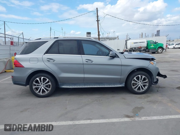 2016 Mercedes-Benz GLE 350 with VIN 4JGDA5JB7GA687442, listed as a IAAI auction lot 42065044 with 51,306 mi miles and . Bid and sale history available at DreamBid. Image 13.