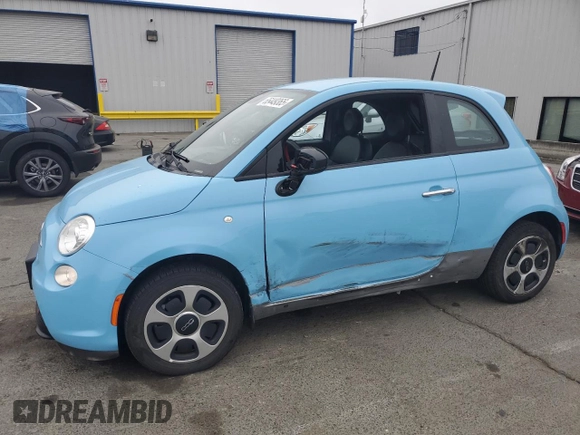 2015 FIAT 500e z VIN 3C3CFFGE3FT732686, wystawiony jako Copart lot #65449365 z przebiegiem 20 976 mil mil oraz Szkoda całkowita • Salvage title. Historia ofert i sprzedaży dostępna na DreamBid. Obrazek 1.