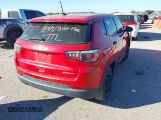 2020 Jeep Compass Sport с VIN 3C4NJCAB2LT121124, выставлен на аукционе IAAI как лот 40804581 с пробегом 133 472 миль миль и . История ставок и продаж доступна на DreamBid. Изображение 4.