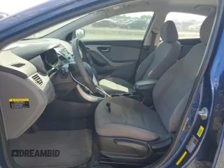 2016 Hyundai Elantra SE with VIN 5NPDH4AE0GH675565, listed as a Copart auction lot 62288815 with 104,716 mi miles and Clean title. Bid and sale history available at DreamBid. Image 7.