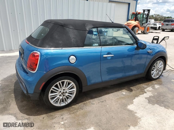 2024 MINI Convertible Cooper S with VIN WMW43DL04R3S07687, listed as a Copart auction lot 61787484 with NaN miles and Non Repairable. Bid and sale history available at carsss.com. Image 3.