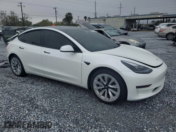 2021 Tesla Model 3 Standard Range Plus z VIN 5YJ3E1EA8MF978095, wystawiony jako Copart lot #45689495 z przebiegiem 44 375 mil mil oraz Szkody całkowita. Historia ofert i sprzedaży dostępna na DreamBid. Obrazek 4.