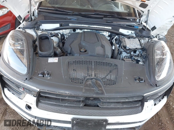 2024 Porsche Macan with VIN WP1AA2A55RLB16232, listed as a IAAI auction lot 42617348 with Not provided miles and . Bid and sale history available at DreamBid. Image 10.