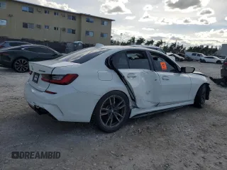 2020 BMW 3 Series M340i with VIN 3MW5U7J03L8B32193, listed as a Copart auction lot 75435564 with 0 mi miles and Non Repairable. Bid and sale history available at carsss.com. Image 3.