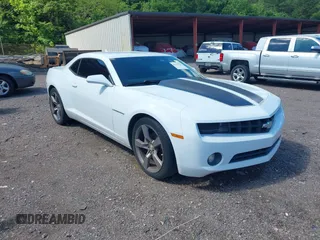 2012 Chevrolet Camaro 1LT z VIN 2G1FB1E38C9173636, wystawiony jako IAAI lot #42143332 z przebiegiem 90 175 mil mil oraz . Historia ofert i sprzedaży dostępna na DreamBid. Obrazek 1.