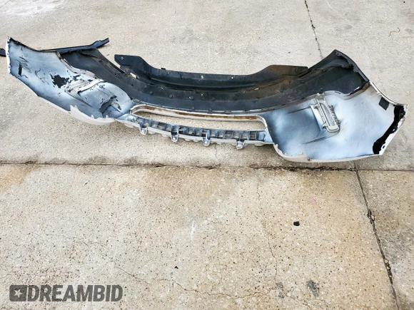 2013 Ford Edge Limited z VIN 2FMDK3KC4DBA07036, wystawiony jako Copart lot #55175335 z przebiegiem 126 774 mil mil oraz Szkoda całkowita • Salvage title. Historia ofert i sprzedaży dostępna na DreamBid. Obrazek 13.