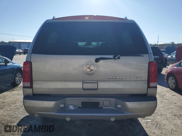 2005 Cadillac Escalade ESV z VIN 3GYFK66N35G271111, wystawiony jako Copart lot #43192695 z przebiegiem 186 144 mil mil oraz Tytuł czysty. Historia ofert i sprzedaży dostępna na DreamBid. Obrazek 6.