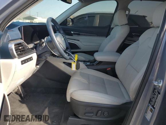 2024 Kia Telluride SX with VIN 5XYP54GC9RG530420, listed as a Copart auction lot 58373725 with 13,035 mi miles and Salvage title. Bid and sale history available at DreamBid. Image 7.