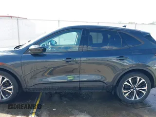 2022 Ford Escape SE с VIN 1FMCU0G62NUA21603, выставлен на аукционе IAAI как лот 42060957 с пробегом 38 335 миль миль и . История ставок и продаж доступна на DreamBid. Изображение 14.