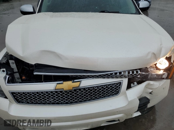 2013 Chevrolet Avalanche LTZ with VIN 3GNMCGE0XDG334846, listed as a Copart auction lot 55261885 with 118,704 mi miles and Salvage title. Bid and sale history available at DreamBid. Image 11.