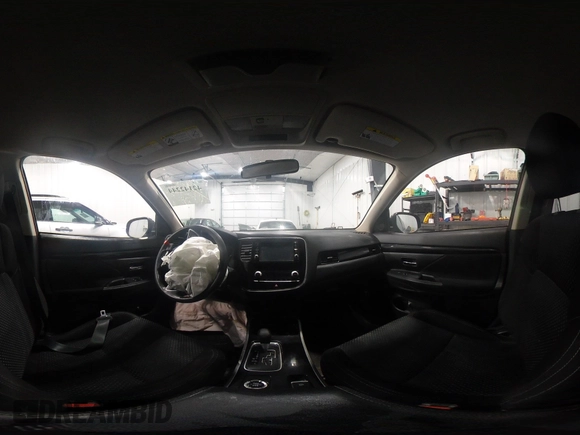 2020 Mitsubishi Outlander ES z VIN JA4AZ3A38LZ018227, wystawiony jako IAAI lot #42142244 z przebiegiem 91 342 mil mil oraz . Historia ofert i sprzedaży dostępna na DreamBid. Obrazek 21.