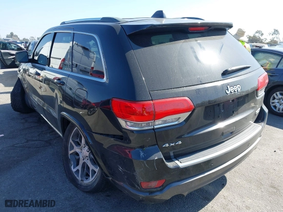 2018 Jeep Grand Cherokee Limited with VIN 1C4RJFBGXJC203561, listed as a IAAI auction lot 41670783 with 69,648 mi miles. Bid and sale history available at carsss.com. Image 3.