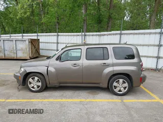 2011 Chevrolet HHR LS z VIN 3GNBAAFW3BS554109, wystawiony jako IAAI lot #42296706 z przebiegiem 315 566 mil mil oraz . Historia ofert i sprzedaży dostępna na DreamBid. Obrazek 14.