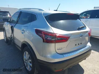 2022 Nissan Rogue Sport SV with VIN JN1BJ1BW0NW487477, listed as a IAAI auction lot 42075815 with 37,362 mi miles. Bid and sale history available at carsss.com. Image 3.