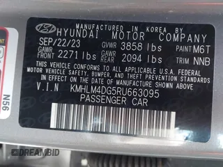 2024 Hyundai Elantra SEL with VIN KMHLM4DG5RU663095, listed as a IAAI auction lot 41984791 with 30,590 mi miles. Bid and sale history available at carsss.com. Image 9.