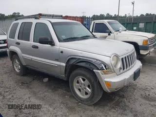 2006 Jeep Liberty Sport z VIN 1J4GL48K76W244540, wystawiony jako IAAI lot #42196624 z przebiegiem 203 017 mil mil oraz . Historia ofert i sprzedaży dostępna na DreamBid. Obrazek 1.