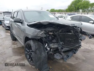 2020 Jeep Grand Cherokee Altitude z VIN 1C4RJFAG1LC176593, wystawiony jako IAAI lot #41874501 z przebiegiem 40 234 mil mil oraz . Historia ofert i sprzedaży dostępna na DreamBid. Obrazek 1.