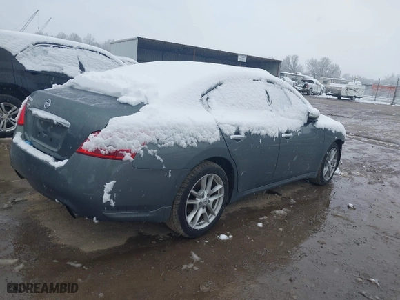 2010 Nissan Maxima 3.5 SV w/Premium Pkg with VIN 1N4AA5AP8AC802263, listed as a IAAI auction lot 41579112 with 110,548 mi miles. Bid and sale history available at carsss.com. Image 4.