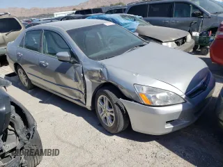 2006 Honda Accord LX SE с VIN 1HGCM56386A143217, выставлен на аукционе Copart как лот 49356045 с пробегом 85 583 миль миль и Списание • Salvage title. История ставок и продаж доступна на DreamBid. Изображение 4.