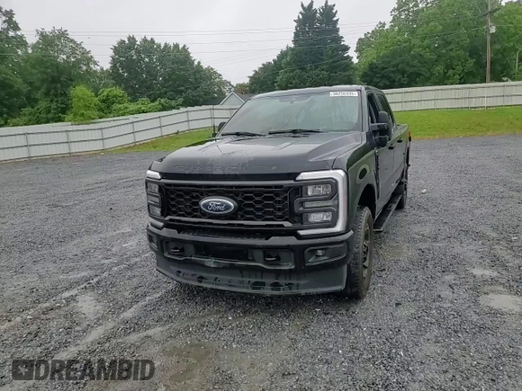 2024 Ford F-250 XL с VIN 1FT8W2BN7RED03671, выставлен на аукционе Copart как лот 56256335 с пробегом Не указан миль и Списание • Salvage title. История ставок и продаж доступна на DreamBid. Изображение 13.