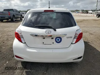 2014 Toyota Yaris L with VIN VNKJTUD39EA008131, listed as a Copart auction lot 44997805 with 82,429 mi miles and Salvage Title. Bid and sale history available at carsss.com. Image 6.