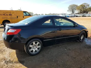 2008 Honda Civic Cpe LX with VIN 2HGFG126X8H568181, listed as a Copart auction lot 47339324 with 137,182 mi miles and Salvage Title. Bid and sale history available at carsss.com. Image 3.