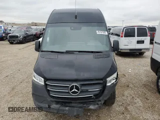2022 Mercedes-Benz Sprinter with VIN W1Y5ECHY8NT114347, listed as a Copart auction lot 45167685 with 71,625 mi miles and Salvage Title. Bid and sale history available at DreamBid. Image 5.