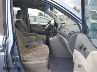 2008 Kia Sedona LX with VIN KNDMB233886206088, listed as a IAAI auction lot 41948185 with 203,327 mi miles. Bid and sale history available at carsss.com. Image 5.