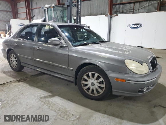 2004 Hyundai Sonata GLS with VIN KMHWF35H84A053713, listed as a Copart auction lot 47897725 with 158,529 mi miles and Salvage Title. Bid and sale history available at carsss.com. Image 4.