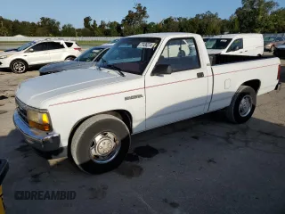 1992 Dodge Dakota with VIN 1B7FL26XXNS690465, listed as a Copart auction lot 77436274 with 112,226 mi miles and Clean Title. Bid and sale history available at carsss.com. Image 1.