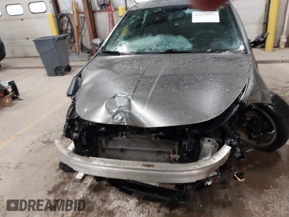 2013 Dodge Dart SXT with VIN 1C3CDFBA2DD122985, listed as a IAAI auction lot 41679711 with 137,999 mi miles. Bid and sale history available at carsss.com. Image 13.