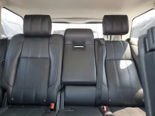 2014 Land Rover Range Rover HSE z VIN SALGS2WF3EA176079, wystawiony jako Copart lot #54985595 z przebiegiem 108 955 mil mil oraz Szkoda całkowita • Salvage title. Historia ofert i sprzedaży dostępna na DreamBid. Obrazek 10.