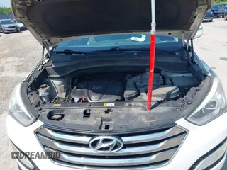 2014 Hyundai Santa Fe with VIN 5XYZUDLB9EG156555, listed as a IAAI auction lot 42721070 with 349,412 mi miles and . Bid and sale history available at DreamBid. Image 10.