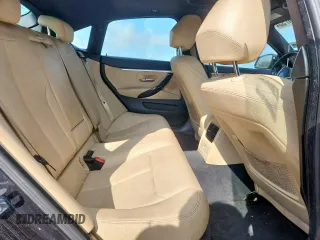 2019 BMW 4 Series 430i xDrive z VIN WBA4J3C5XKBL05940, wystawiony jako Copart lot #64840735 z przebiegiem 175 637 mil mil oraz Czysty tytuł • Clean title. Historia ofert i sprzedaży dostępna na DreamBid. Obrazek 10.