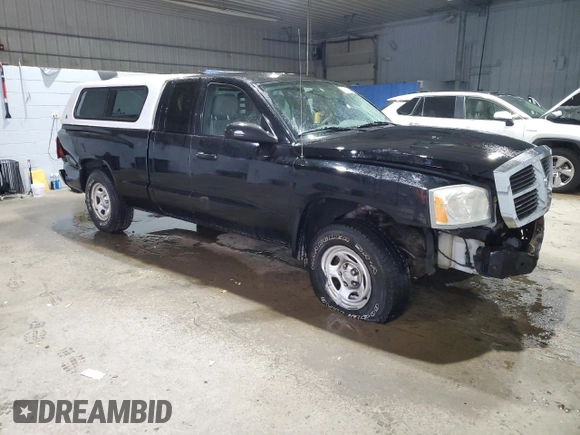 2006 Dodge Dakota ST with VIN 1D7HE22K46S515665, listed as a Copart auction lot 43852035 with 156,629 mi miles and Salvage Title. Bid and sale history available at DreamBid. Image 4.