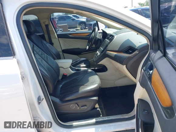 2016 Lincoln MKC Reserve with VIN 5LMCJ3C95GUJ28431, listed as a IAAI auction lot 42049971 with 207,183 mi miles and . Bid and sale history available at DreamBid. Image 5.