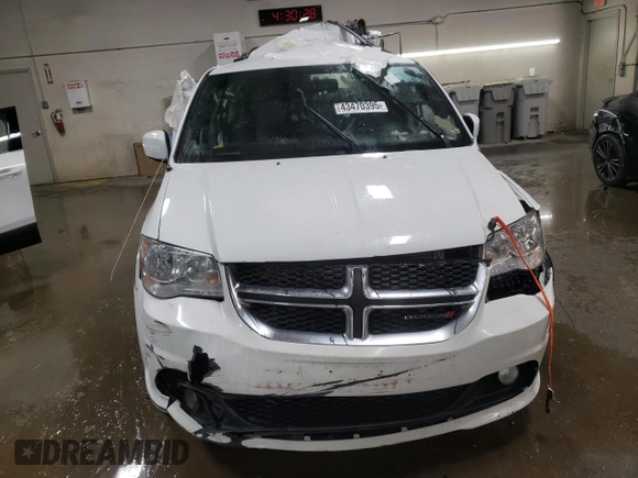 2017 Dodge Grand Caravan SXT with VIN 2C4RDGCGXHR600393, listed as a Copart auction lot 43470395 with Not Provided miles and Non Repairable. Bid and sale history available at DreamBid. Image 5.