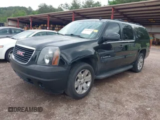 2008 GMC Yukon XL SLT 4SB z VIN 1GKFC16018J200300, wystawiony jako IAAI lot #42101312 z przebiegiem 291 282 mil mil oraz . Historia ofert i sprzedaży dostępna na DreamBid. Obrazek 2.